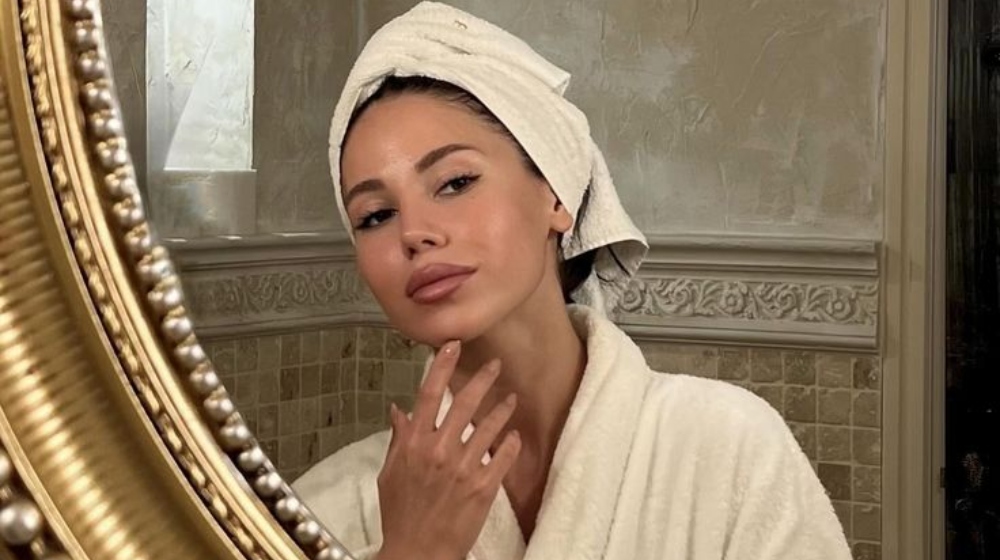 3 πράγματα πριν το λούσιμο που θα αλλάξουν την εικόνα των μαλλιών σου